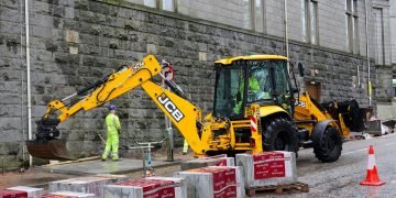 Paving specialist hails DualDrive time financial savings