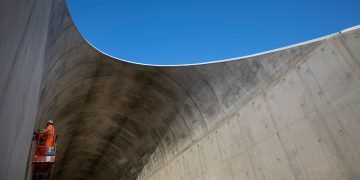 HS2 completes first anti-boom portal