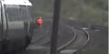 Rail contractor instructed to reconsider running strategies after near-miss