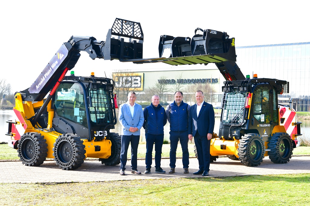 Arnold invests in UK’s first Teleskid condo fleet Arnold invests in UK’s first Teleskid condo fleet