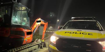 Police found out stolen automobile and plant apparatus deserted in Greenbacks