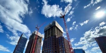 Construction protection hold-ups blamed as new housing begins in London plunge to 16-year low | Information