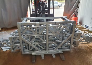 Britlift gives modular roof truss lifter