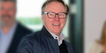 Liebherr shuffles gross sales workforce as super-salesman bows out