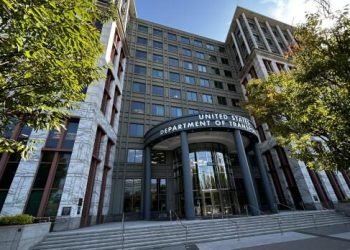 States Sue DOT Over Risk to Cancel Grants If No Immigration Enforcement Assist