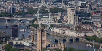 Learn about finds London making plans authority bias in opposition to small developers