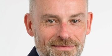Rowan to be successful MacAulay at Balfour Beatty Scotland