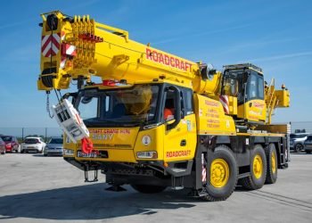 Chinese language crane for Roadcraft