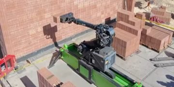 Robotic brickie builds Durham homes