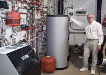 Warmth pump construction to assist Ukraine succeed