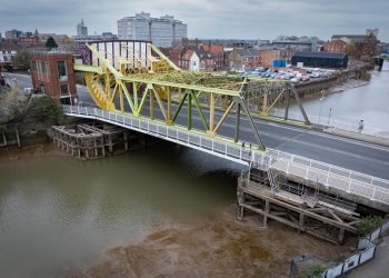 Esh begins Hull bridge works