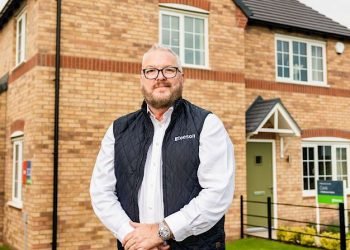 Gleeson Houses boxes leader exec in reorganisation
