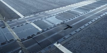 Enlargement joint innovation on River Nene viaduct