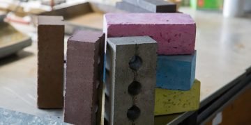 Ok-Briq clears the overall hurdle