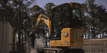 Why are mini and midi excavators rising in popularity?
