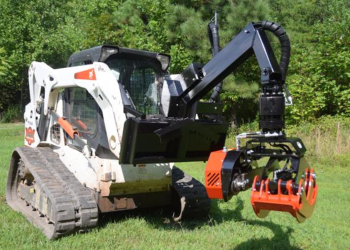 Who Buys Skid Steers? Best Patrons & Unexpected Insights