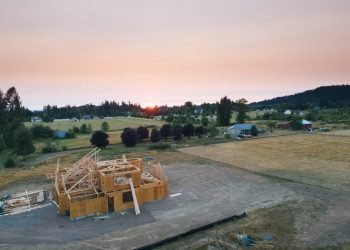 Metal, Salt, and Suburbia: What Householders Can Be informed from Shipbuilders