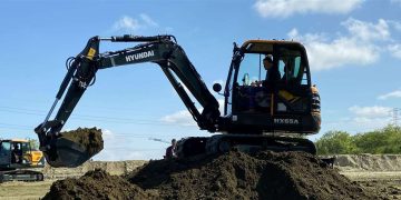 Hyundai rebrands and divulges 3 new excavators