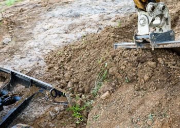 Bonfiglioli effectively exams product equipment for battery-powered mini excavators