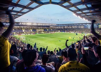 Cross-ahead for Oxford’s all-electric stadium