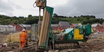 Welsh house-builder pilots leading edge warmth pump fashion