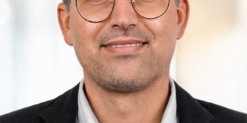 Marquis Who is Who Honors Rodrigo Gomez Cobo for Experience in Development Control