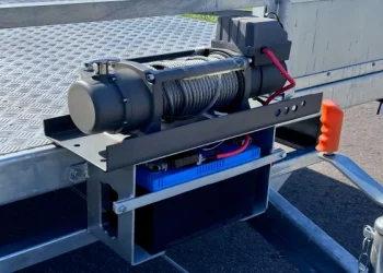 Tilt Trailer Winch Sorts and Makes use of