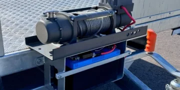 Tilt Trailer Winch Sorts and Makes use of