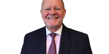 Lonsdale founder joins SES board