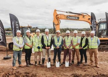 Caddick begins paintings at Durham trade park