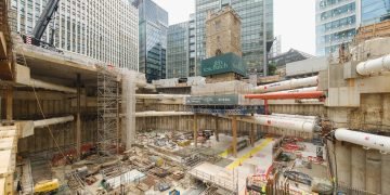 Bottoming out celebrated at Fifty Fenchurch Boulevard