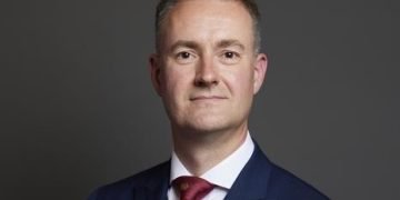 New building minister named | Information