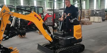 Methods to Leverage OEM Services and products for Your Small Excavator Trade