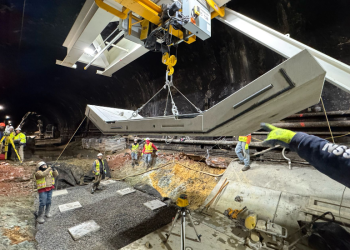 Skanska-Fay Crew Cuts Two Years Off Baltimore CSX Tunnel Reconstruction Time table