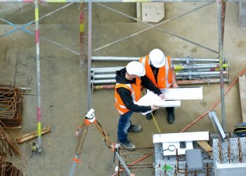Part of building SMEs record losses or decrease income in new survey