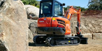 Fast knowledge: Best-selling mini excavators in 2024-2025