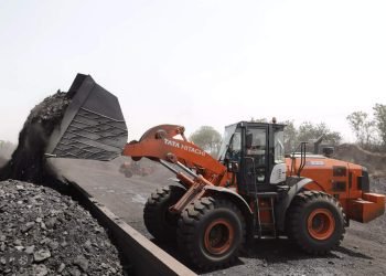 Tata Hitachi launches 5-Tonne Wheel Loader ZW225, unveils mini excavator, NX30 at Excon 2022, ETAuto