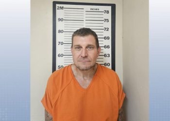 Police arrest Missouri guy for stolen excavator, narcotics | Information