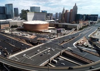 Nevada opens new Vegas I-15 interchange