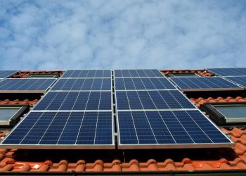 Sun panels provide rising hearth chance, say insurers