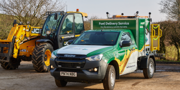 Thomas Bow strikes into gas supply
