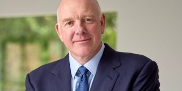 Hamer to exchange Sheffield on Royal Bam board