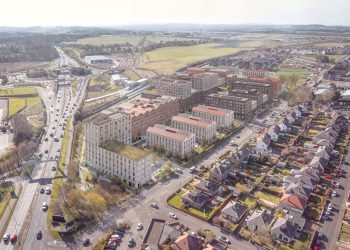 Inexperienced mild for West Edinburgh neighbourhood Inexperienced mild for West Edinburgh neighbourhood
