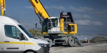 Liebherr doubles scrap handler repairs periods