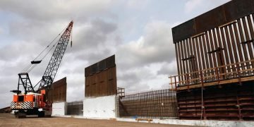 Border Wall Contractor Says B Federal Award Package deal Units Level for 2026 Development