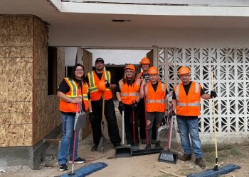 Rolling Up Our Sleeves: My First Volunteer Match with Simpson Robust-Tie Rolling Up Our Sleeves: My First Volunteer Match with Simpson Robust-Tie