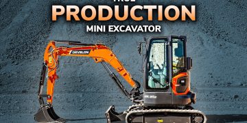 Develon DX35Z-7 Mini Excavator Walkaround Excursion