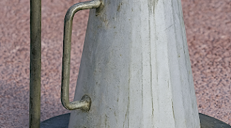 Workability of Concrete via Hunch Cone Check