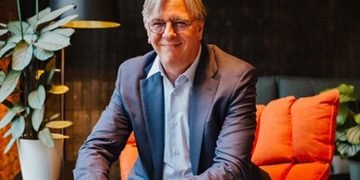 Togwell reorganises his management group