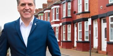 Liverpool mayor units out housing ambitions